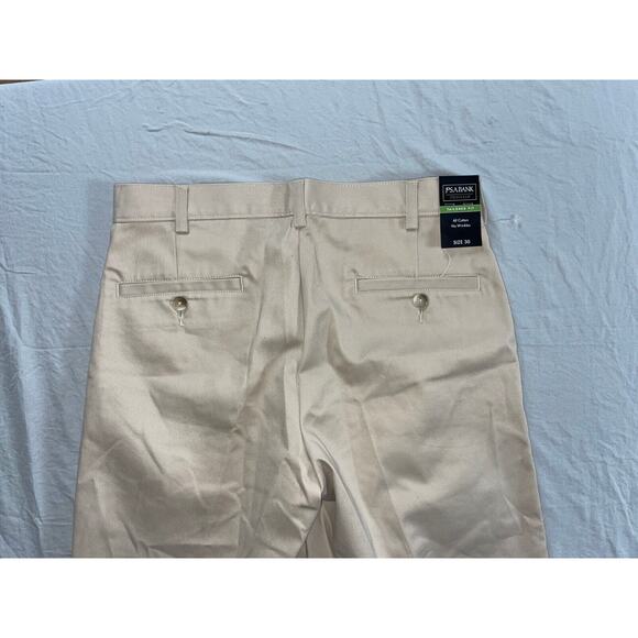 Joseph A Bank Traveler Flat Front All Cotton Chino Shorts. Beige, Men's Size 30. - Picture 5 of 5